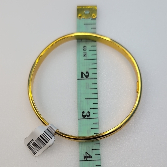 Ben-Amun Gold Sculptural Bracelet - Picture 6 of 6